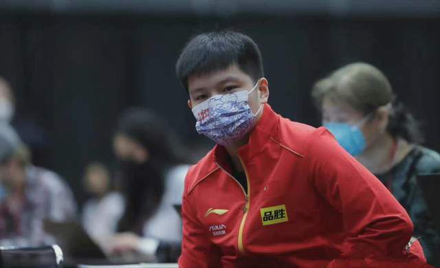 罗马诺指出，由于托莫里受伤，米兰计划在冬窗补强后防。